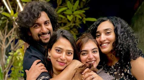 Nani celebrates birthday with wife Anjana, Fahadh Faasil, Nazriya and friends. See pics ...