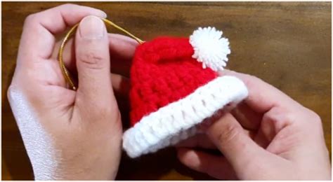 Crochet Easy Santa Hat - Love Crochet