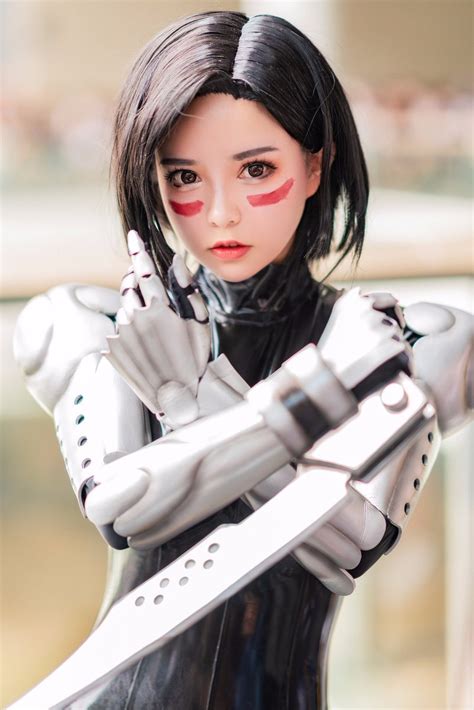 Alita: Battle Angel cosplay by SixTwo2