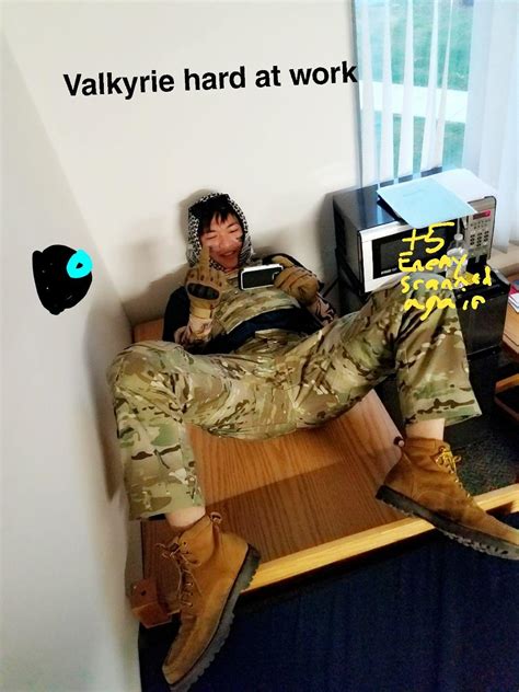 Literally how every valkyrie main spends the entire round [Cosplay] : r/Rainbow6