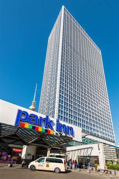 Hotel Park Inn by Radisson at Alexanderplatz Editorial Photo - Image of modern, capital: 126793911