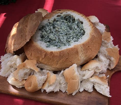 Spinach Cob Loaf Dip | bunch