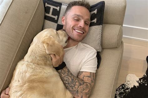 Blackhawks’ Max Domi and his dog, Orion, share unique connection - Chicago Sun-Times