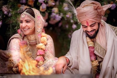 FIRST PICTURES of Virat Kohli and Anushka Sharma as husband and wife - IBTimes India