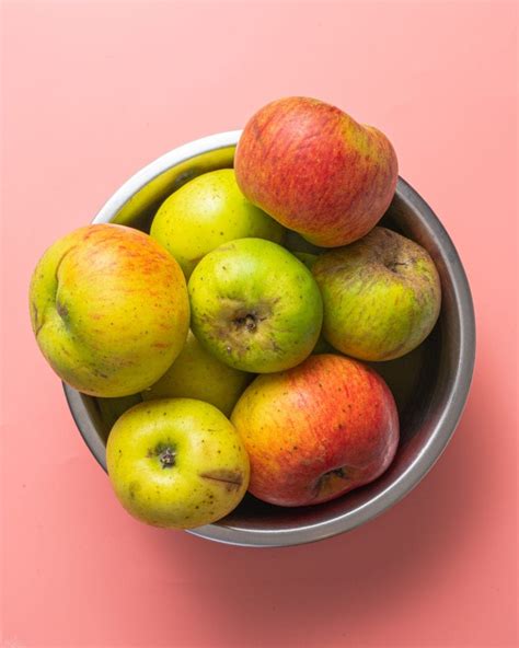 Vegan Apple Pie - School Night Vegan