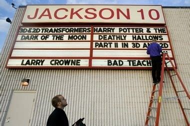 Jackson 10 Cinemas in Jackson, MI - Cinema Treasures