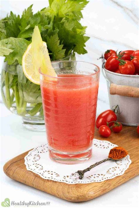 Vodka and Tomato Juice Recipe - Bloody Mary: Refreshing Cocktail
