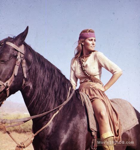 100 Rifles - Publicity still of Raquel Welch