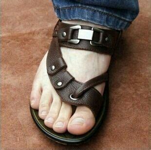 Pin by Vlad Fuckherup on Sandals for men | Mens leather sandals, Casual ...