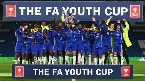 Chelsea win The FA Youth Cup for fourth year in a row after a 5-1 ...