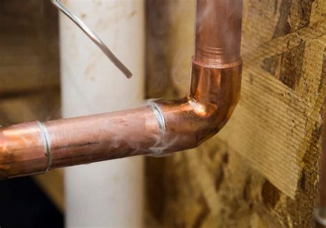 10 Simple Steps to Braze Copper Pipe (Extended Tips)