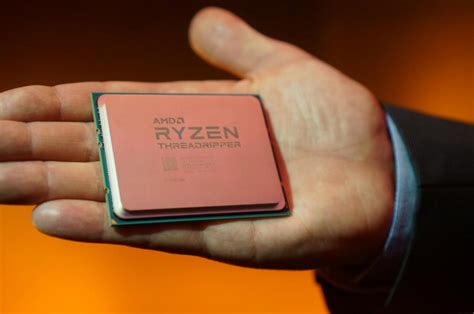 AMD представила Ryzen Threadripper Pro