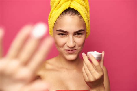 How do moisturizing products effect skin barrier repair? — HPCI