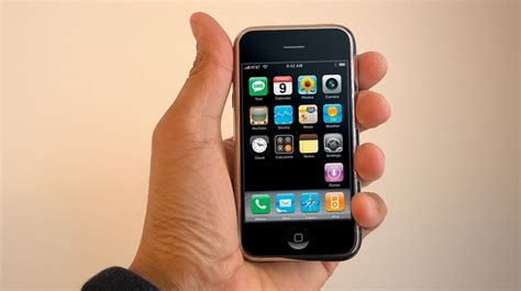 iPhone Was Revealed 16 Years Ago Today: Here's The Presentation That ...