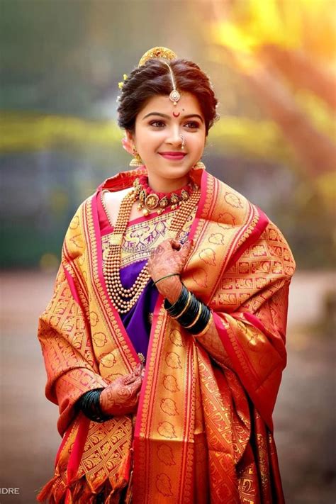 Marathi Bride Navari