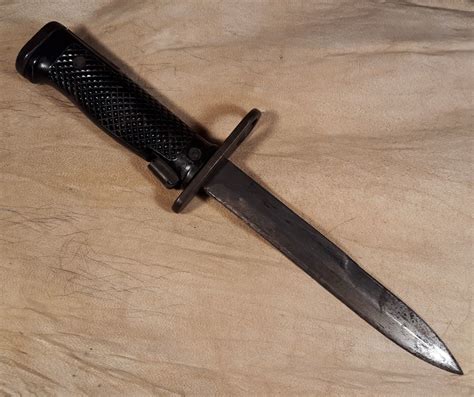 Weapons Wednesday Milpar M6 Bayonet Circa 1960 | Collectors Weekly