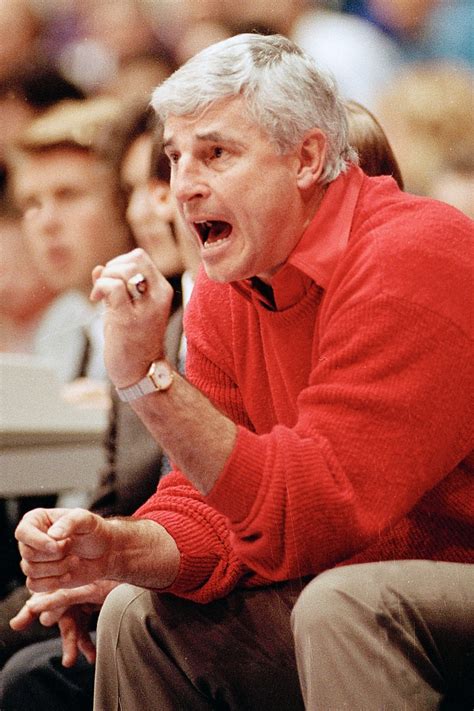 Bob Knight, legendary Indiana Hoosiers basketball coach, dies at 83