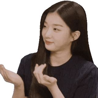 Lee Wav Kim Yoo Yeon Sticker - Lee wav Kim Yoo Yeon - Discover & Share GIFs