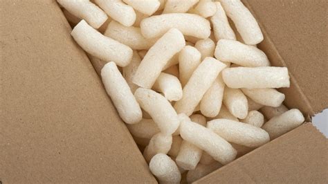 How to Dispose of Biodegradable Packing Peanuts | SustainabilityNook