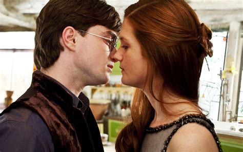 Harry Potter Ginny Kiss Deathly Hallows 2 HD desktop wallpaper ...