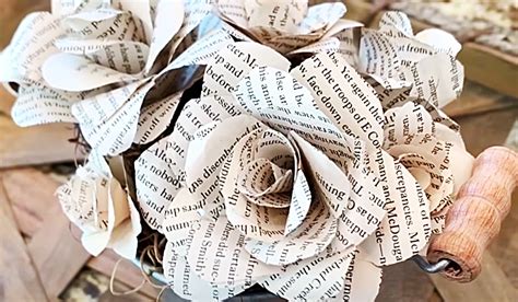 How To Make Flowers Out Of Book Pages