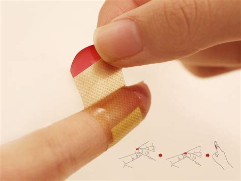 Advantages of Cohesive Bandage over Adhesive Bandages - Dr Sabharwal's Wound Care