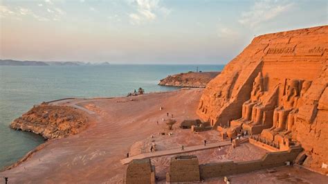 Abu Simbel temples on the west shore of Lake Nasser, Egypt - Bing Gallery