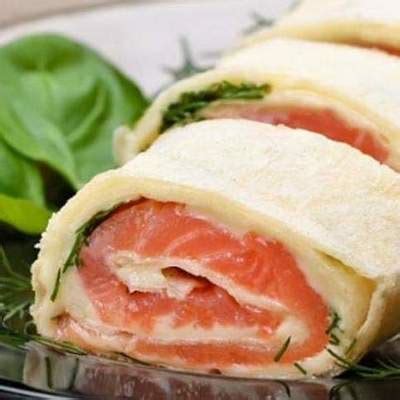 Gourmet dish: salmon sa Pita tinapay - recipe ng video sa bahay