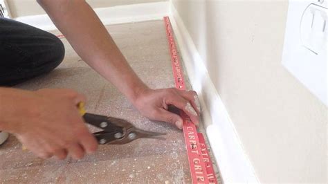 How to install carpet tack strip carpettoolz.com - YouTube