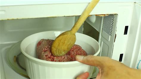 3 Ways to Defrost Ground Beef - wikiHow