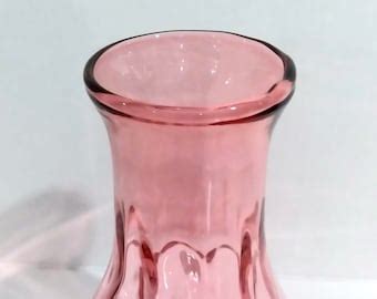 Glass Vase - Etsy Canada