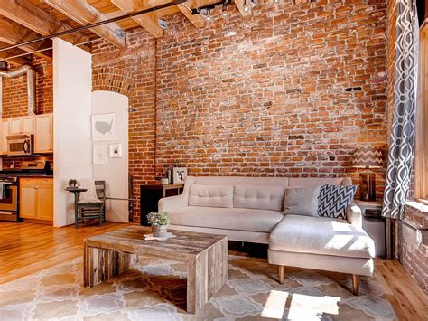 20+ Living Room Ideas Brick Wall – DECOOMO