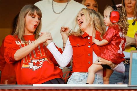 Travis Kelce’s Heartfelt Declaration: Taylor Swift Named His ‘Significant Other’ at Patrick ...