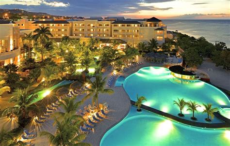 Iberostar Rose Hall Beach - Resorts Daily