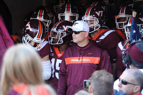 Virginia Tech Hokies Move Back into the Top 20: AP-19