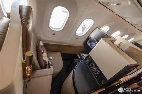 Etihad Boeing 787 Business Class Studios: Review | The Mileonaire