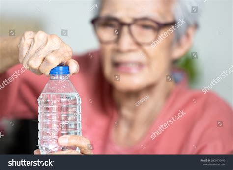 149,803 Old People Drinking Images, Stock Photos & Vectors | Shutterstock