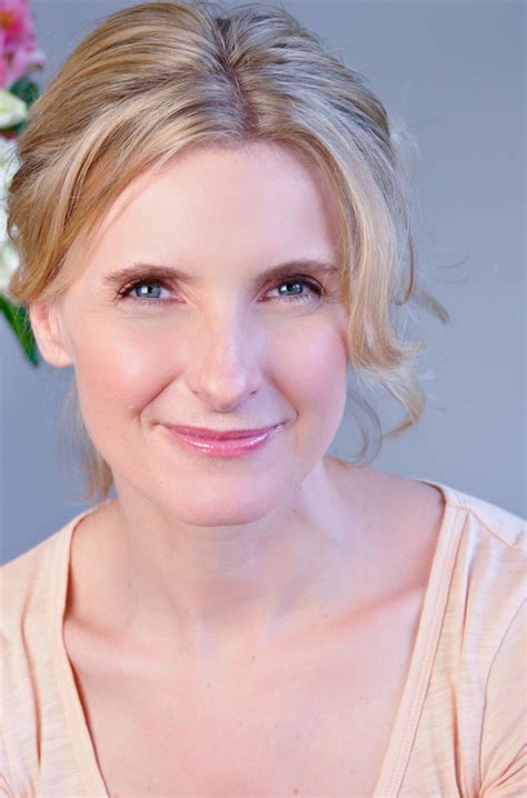 7 Best Elizabeth Gilbert Books (2023) That You Must Read!