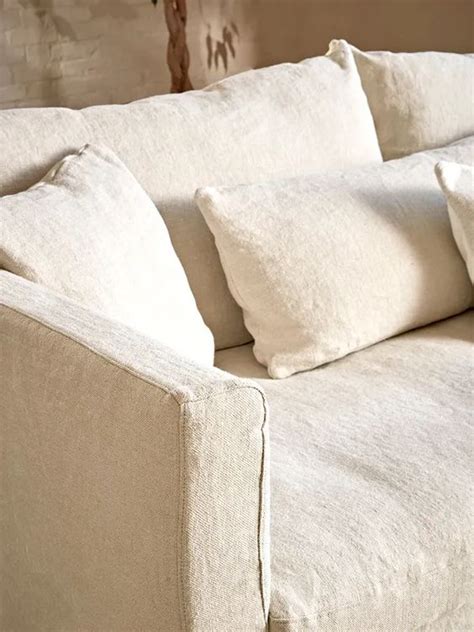 A Comprehensive Linen Sofa Guide for the Modern Home