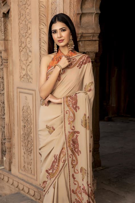 RenuDadlani :: Beige Jamwar saree