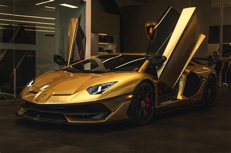 Lamborghini Aventador SVJ in Oro Bacchus on Behance