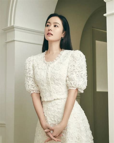 Son Ye Jin | Dress, Wedding dresses lace, Lace wedding