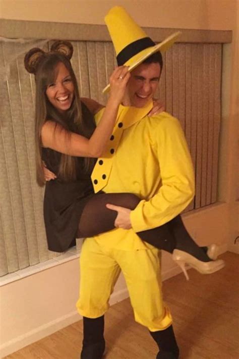 The Biggest (And Easiest) Couples Halloween Costume This Year Will Be ...