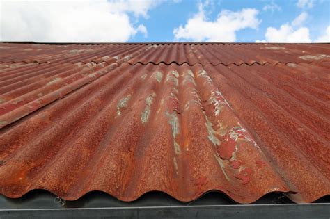 Will metal roofing rust? - Three Tree Roofing