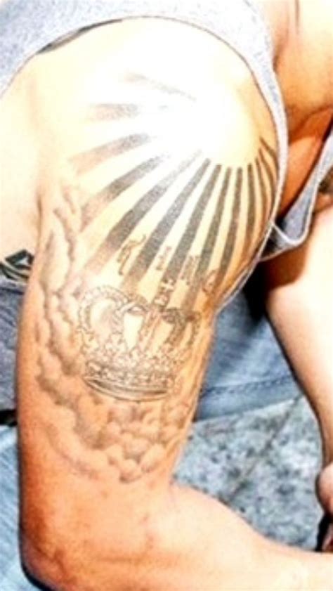 Sun rays | Tattoos for guys, Tribal shoulder tattoos, Tattoo designs men