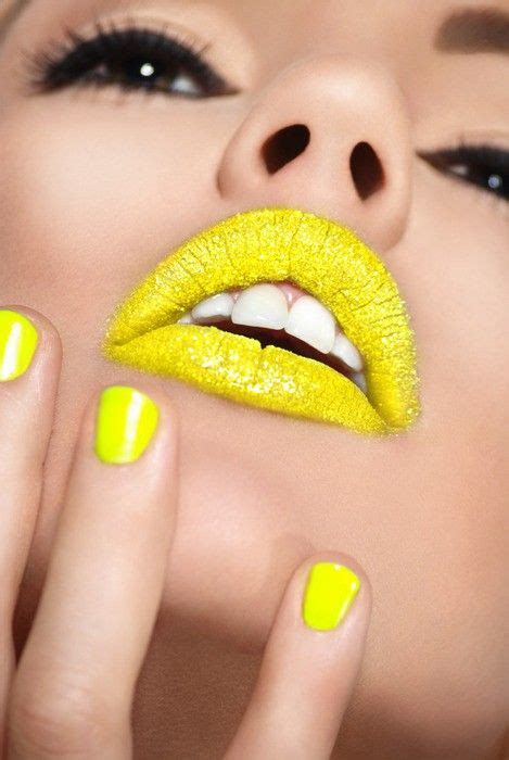 . Yellow Lipstick, Yellow Makeup, Lipstick Art, Lip Art, Lipsticks, Neon Yellow Nails, Yellow ...