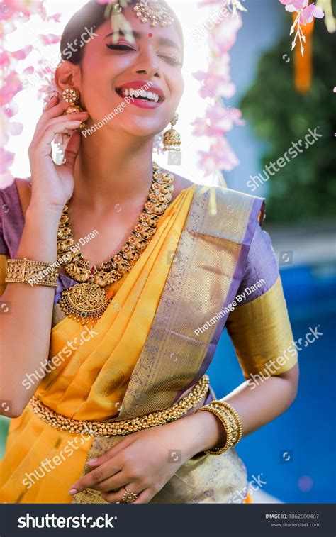 20,039 Saree model Images, Stock Photos & Vectors | Shutterstock