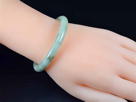 Burmese jade bangle , jade bangle, solid stone bangle , natural stone ...