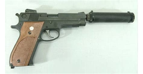 The Navy's Mk 22 'Hush puppy' Pistol :: Guns.com