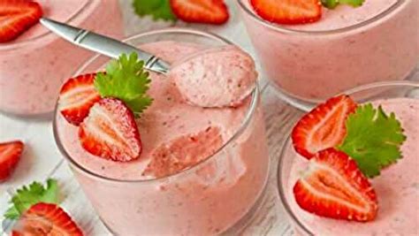 Recette Crème bavaroise à la fraise de Recettes de cuisine faciles et ...
